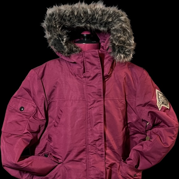 New Women’s Beaver Canoe Jacket - Picture 1 of 2